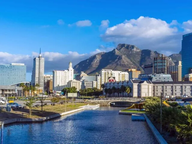 post_capetown_02 https://danbrothersceylon.com/wp-content/uploads/2018/08/post_capetown_02-640x480.webp