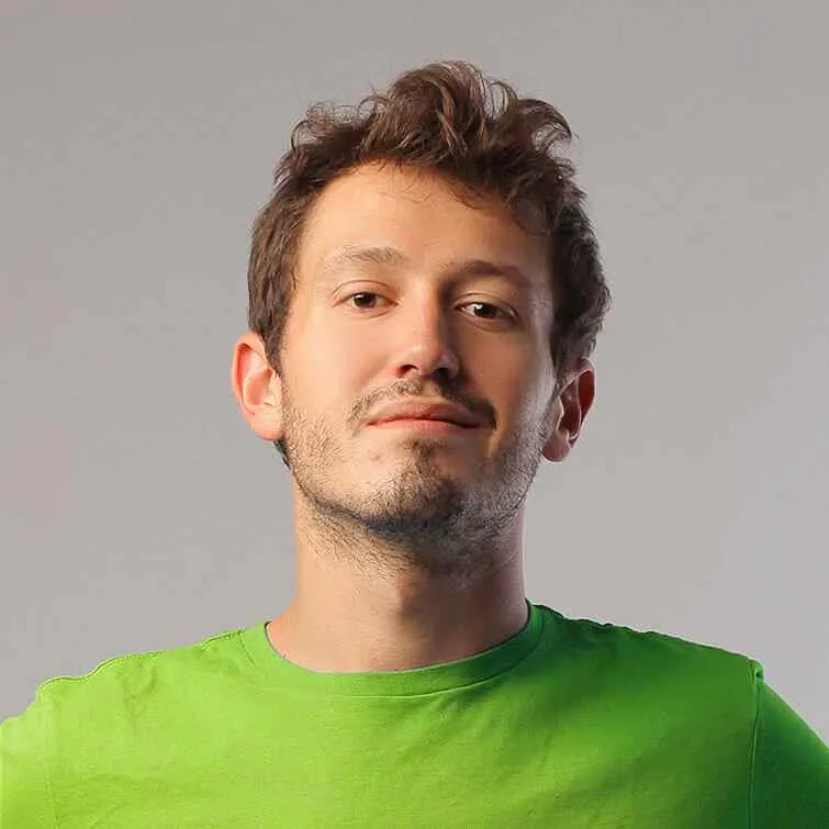 https://danbrothersceylon.com/wp-content/uploads/2018/09/people-04.webp